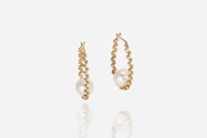 Olivia Gold Drop Pearl Earrings